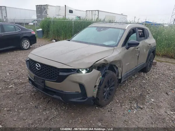 7MMVABCM9PN131745 2023 MAZDA CX-50 - Image 2