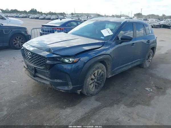 7MMVABCM9PN137402 2023 MAZDA CX-50 - Image 2