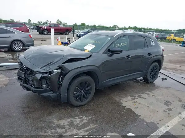 7MMVABCM9PN149209 2023 MAZDA CX-50 - Image 2