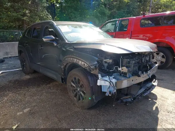 7MMVABCMXPN148814 2023 MAZDA CX-50 - Image 1