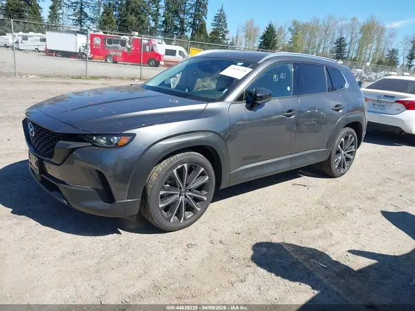 7MMVABDL2TN475322 2026 MAZDA CX-50 - Image 2