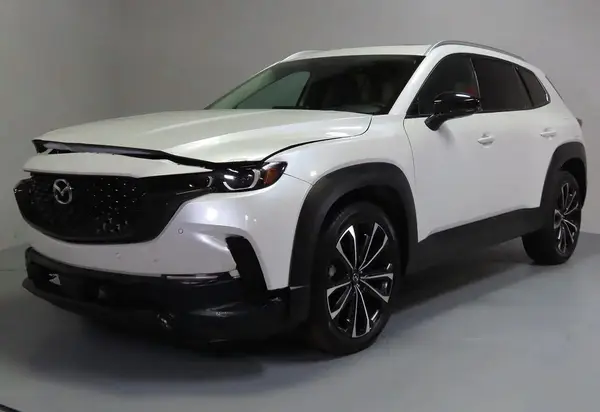 7MMVABDL7TN459245 2026 MAZDA CX-50 - Image 2