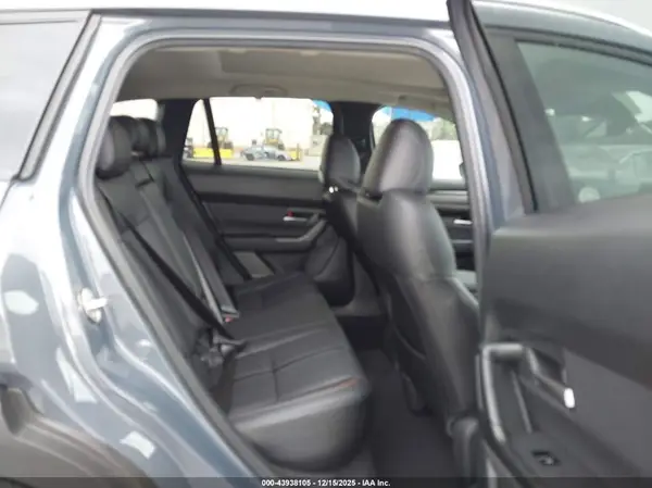 7MMVABDL8TN453695 2026 MAZDA CX-50 - Image 8