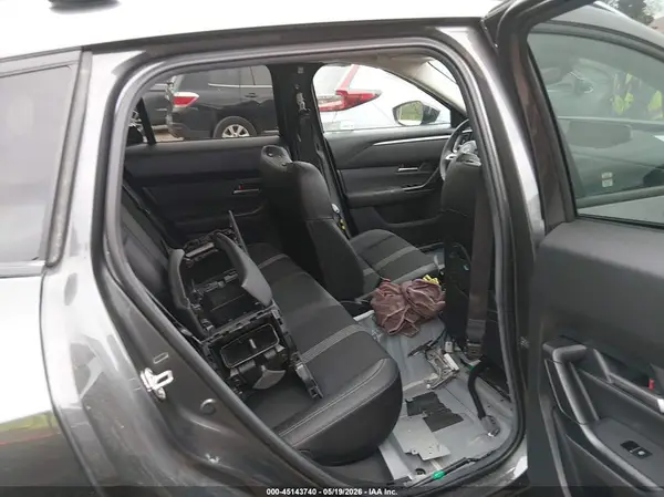 7MMVABDM0SN308111 2025 MAZDA CX-50 - Image 8