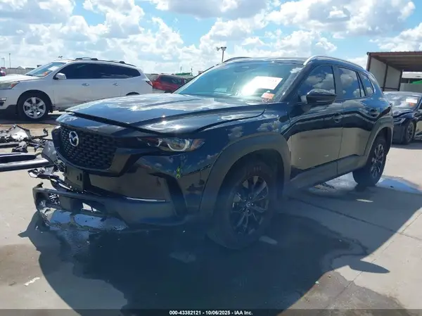 7MMVABDM0SN360628 2025 MAZDA CX-50 - Image 2