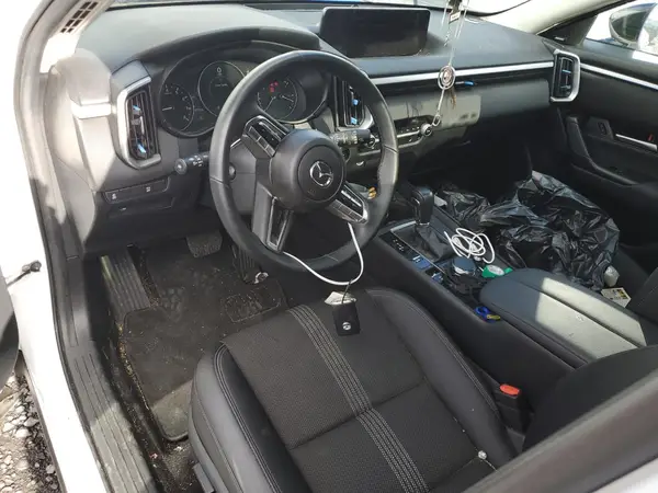 7MMVABDM0SN367238 2025 MAZDA CX-50 - Image 8