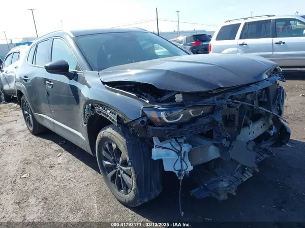 7MMVABDM1SN314175 2025 MAZDA CX-50 - Image 1