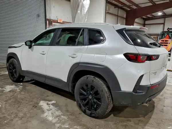 7MMVABDM1SN368219 2025 MAZDA CX-50 - Image 2