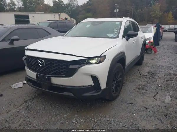 7MMVABDM1SN371461 2025 MAZDA CX-50 - Image 2