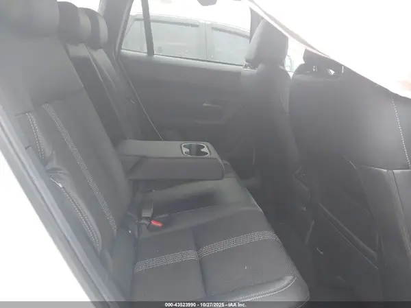 7MMVABDM1SN371461 2025 MAZDA CX-50 - Image 8