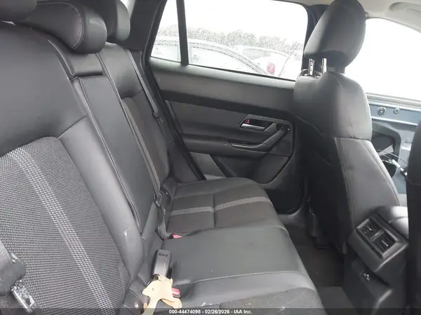 7MMVABDM1SN371895 2025 MAZDA CX-50 - Image 8