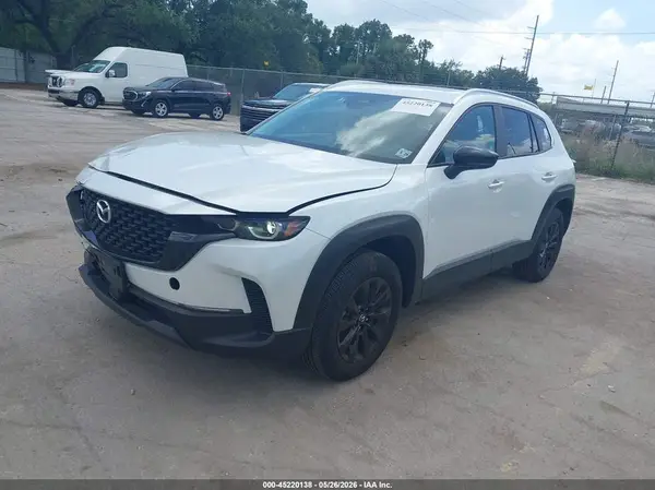 7MMVABDM2SN368066 2025 MAZDA CX-50 - Image 2