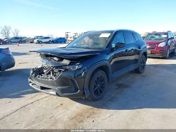 7MMVABDM3RN160689 2024 MAZDA CX-50 - Image 2