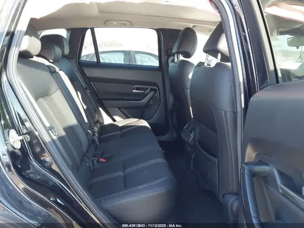 7MMVABDM3RN160689 2024 MAZDA CX-50 - Image 8