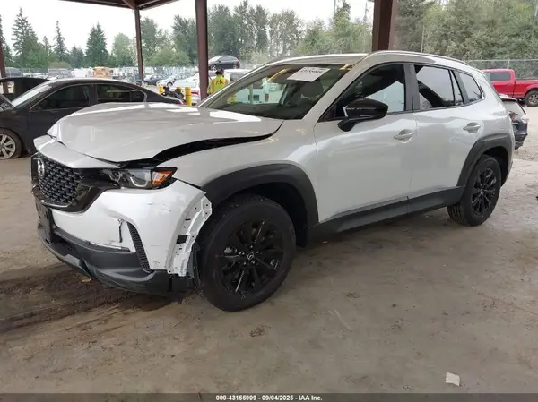 7MMVABDM3SN375138 2025 MAZDA CX-50 - Image 2