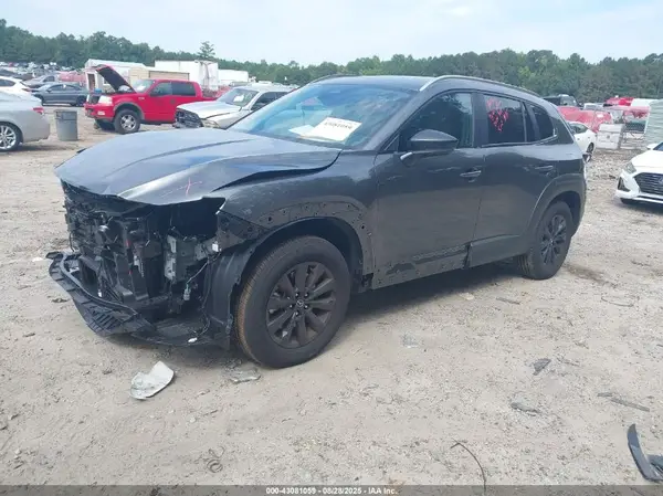 7MMVABDM3SN377732 2025 MAZDA CX-50 - Image 2
