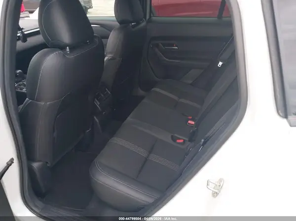 7MMVABDM5SN331027 2025 MAZDA CX-50 - Image 8