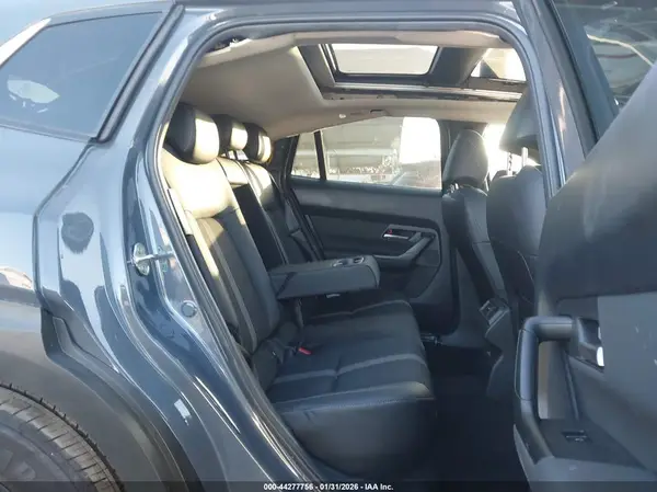 7MMVABDM5SN357921 2025 MAZDA CX-50 - Image 8