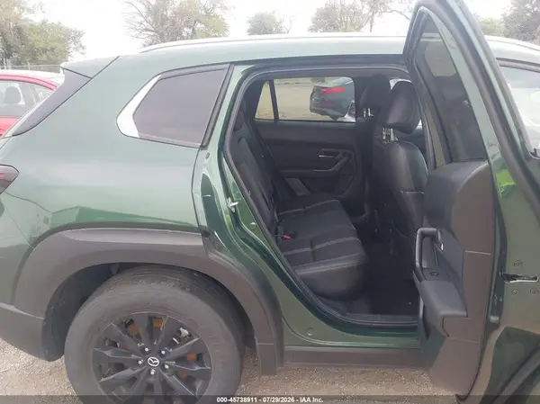 7MMVABDM5SN367607 2025 MAZDA CX-50 - Image 8
