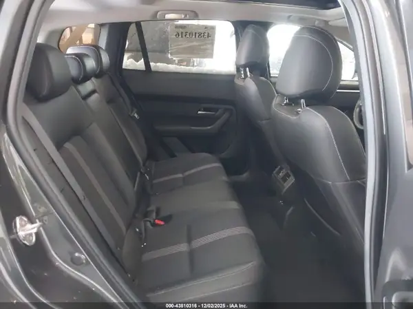 7MMVABDM6RN166616 2024 MAZDA CX-50 - Image 8