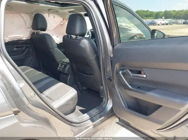7MMVABDM6RN238477 2024 MAZDA CX-50 - Image 8