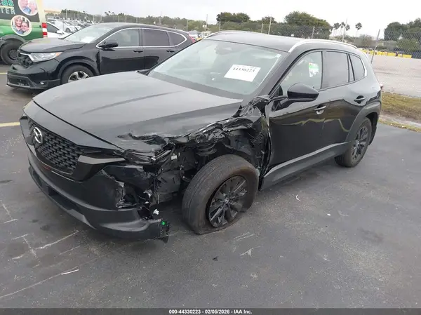 7MMVABDM6SN301468 2025 MAZDA CX-50 - Image 2