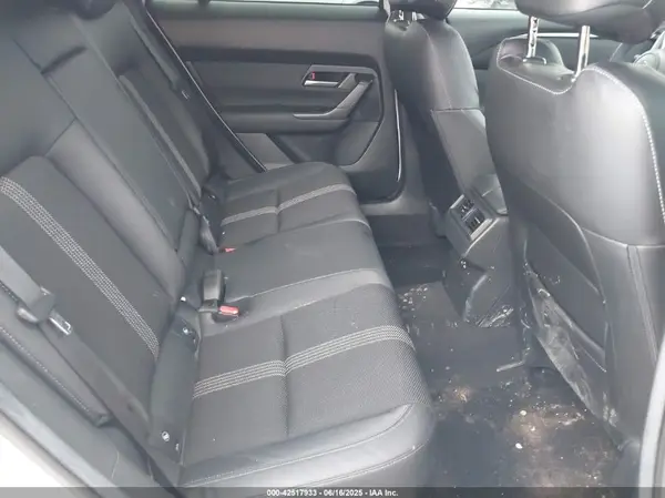 7MMVABDM6SN306573 2025 MAZDA CX-50 - Image 8