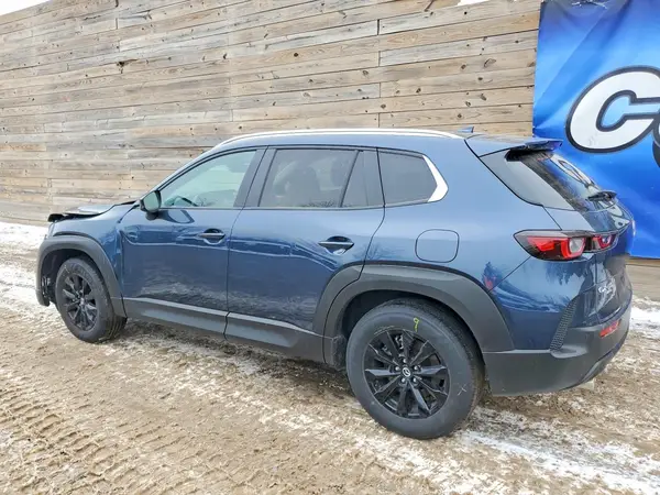 7MMVABDM6SN390524 2025 MAZDA CX-50 - Image 2