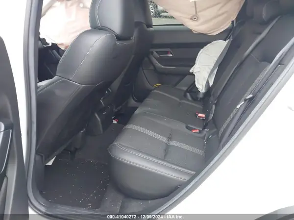7MMVABDM7RN182937 2024 MAZDA CX-50 - Image 8
