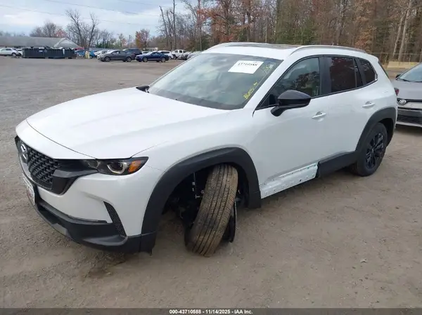 7MMVABDM7SN388443 2025 MAZDA CX-50 - Image 2