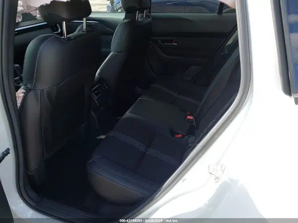 7MMVABDM8SN335119 2025 MAZDA CX-50 - Image 8