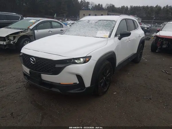 7MMVABDM8SN350266 2025 MAZDA CX-50 - Image 2