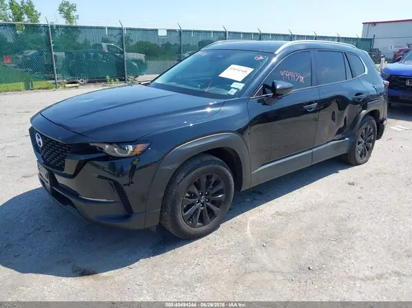 7MMVABDM8SN355905 2025 MAZDA CX-50 - Image 2
