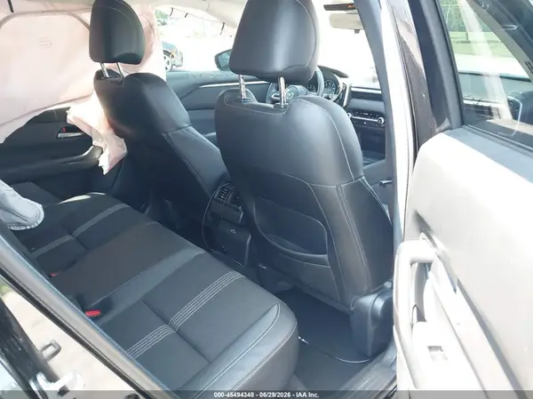 7MMVABDM8SN355905 2025 MAZDA CX-50 - Image 8