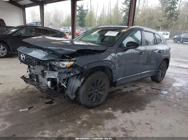 7MMVABDM9RN157943 2024 MAZDA CX-50 - Image 2