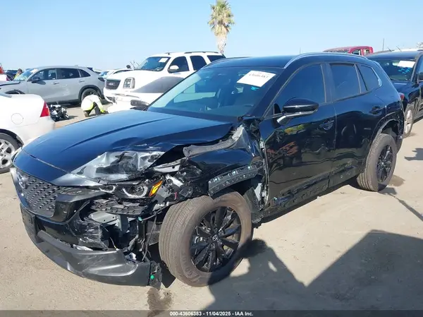 7MMVABDM9SN328129 2025 MAZDA CX-50 - Image 2