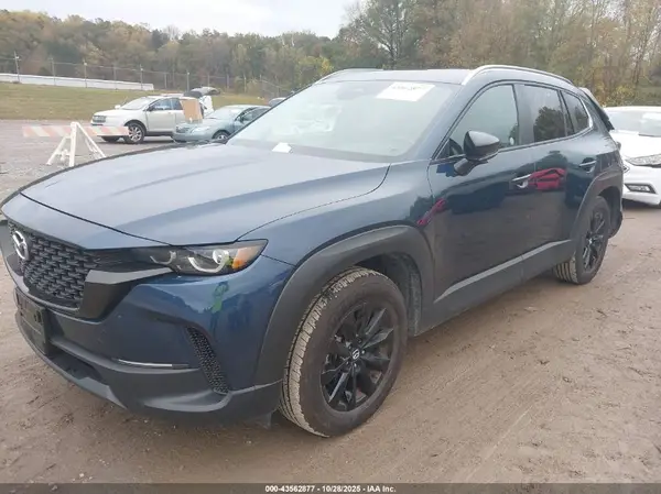 7MMVABDM9SN345772 2025 MAZDA CX-50 - Image 2