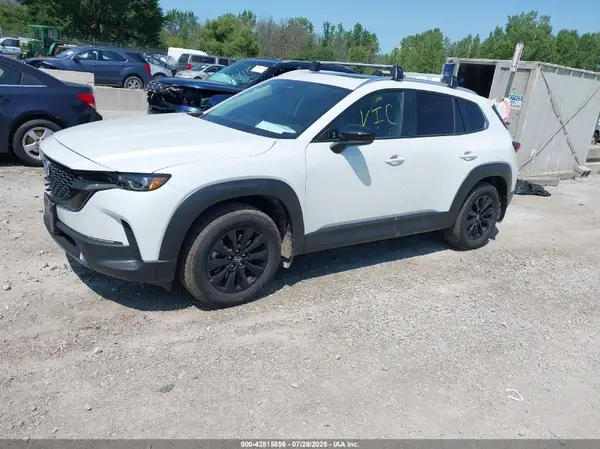 7MMVABDMXSN329726 2025 MAZDA CX-50 - Image 2