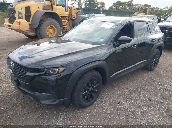 7MMVABDMXSN333727 2025 MAZDA CX-50 - Image 2