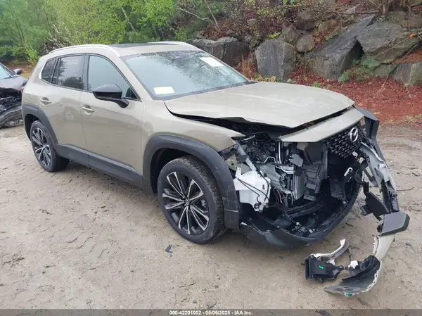 7MMVABDY2SN339010 2025 MAZDA CX-50 - Image 1