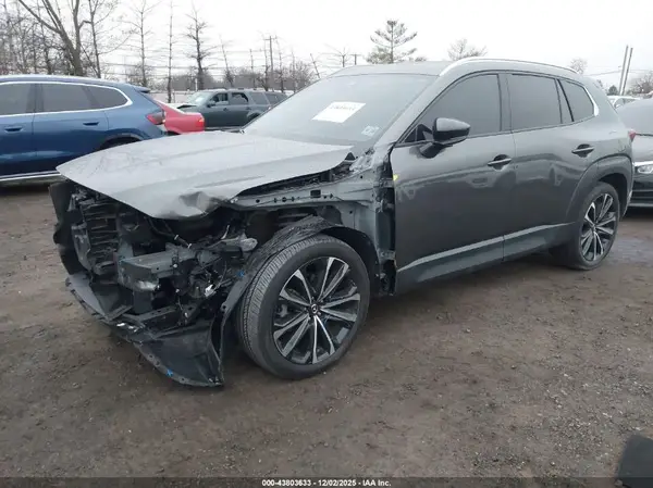 7MMVABDY3PN138305 2023 MAZDA CX-50 - Image 2