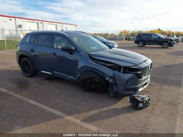 7MMVABDY3SN303293 2025 MAZDA CX-50 - Image 1
