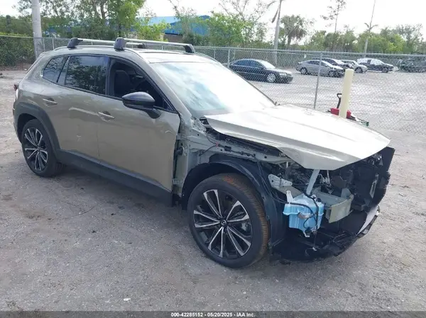 7MMVABDY3SN325066 2025 MAZDA CX-50 - Image 1