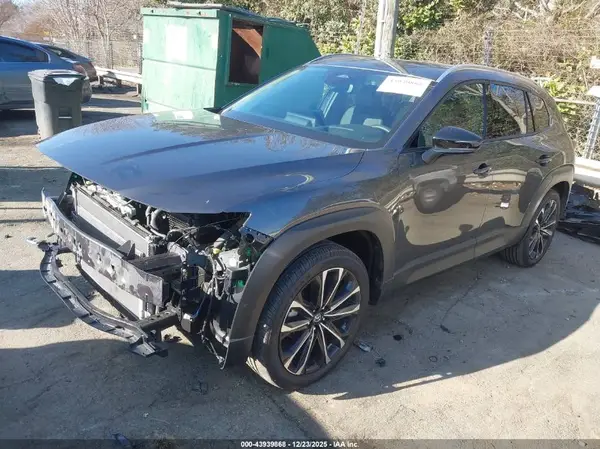 7MMVABDY3SN330252 2025 MAZDA CX-50 - Image 2