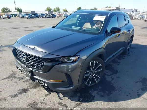 7MMVABDY4PN106933 2023 MAZDA CX-50 - Image 2