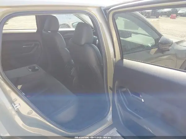 7MMVABDY4RN199035 2024 MAZDA CX-50 - Image 8