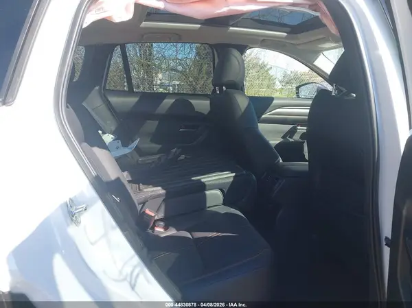 7MMVABDY4SN386605 2025 MAZDA CX-50 - Image 8