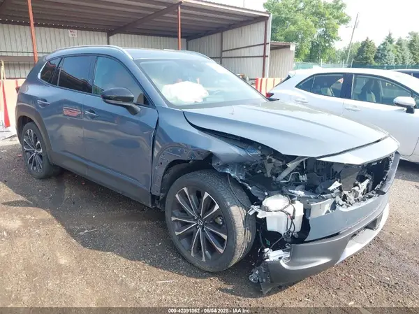 7MMVABDY6PN105850 2023 MAZDA CX-50 - Image 1