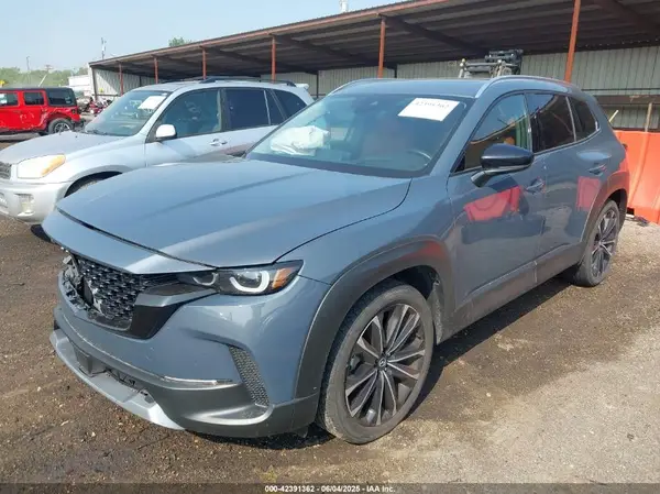 7MMVABDY6PN105850 2023 MAZDA CX-50 - Image 2