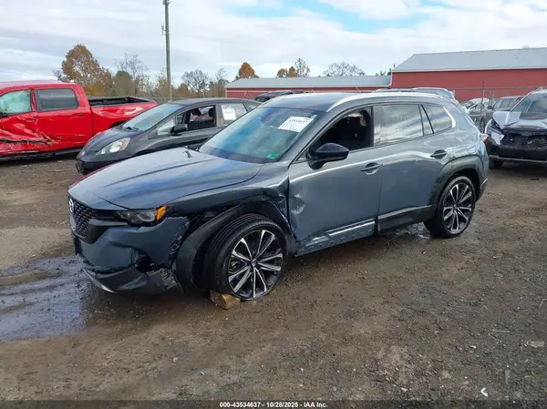7MMVABDY6RN176534 2024 MAZDA CX-50 - Image 2